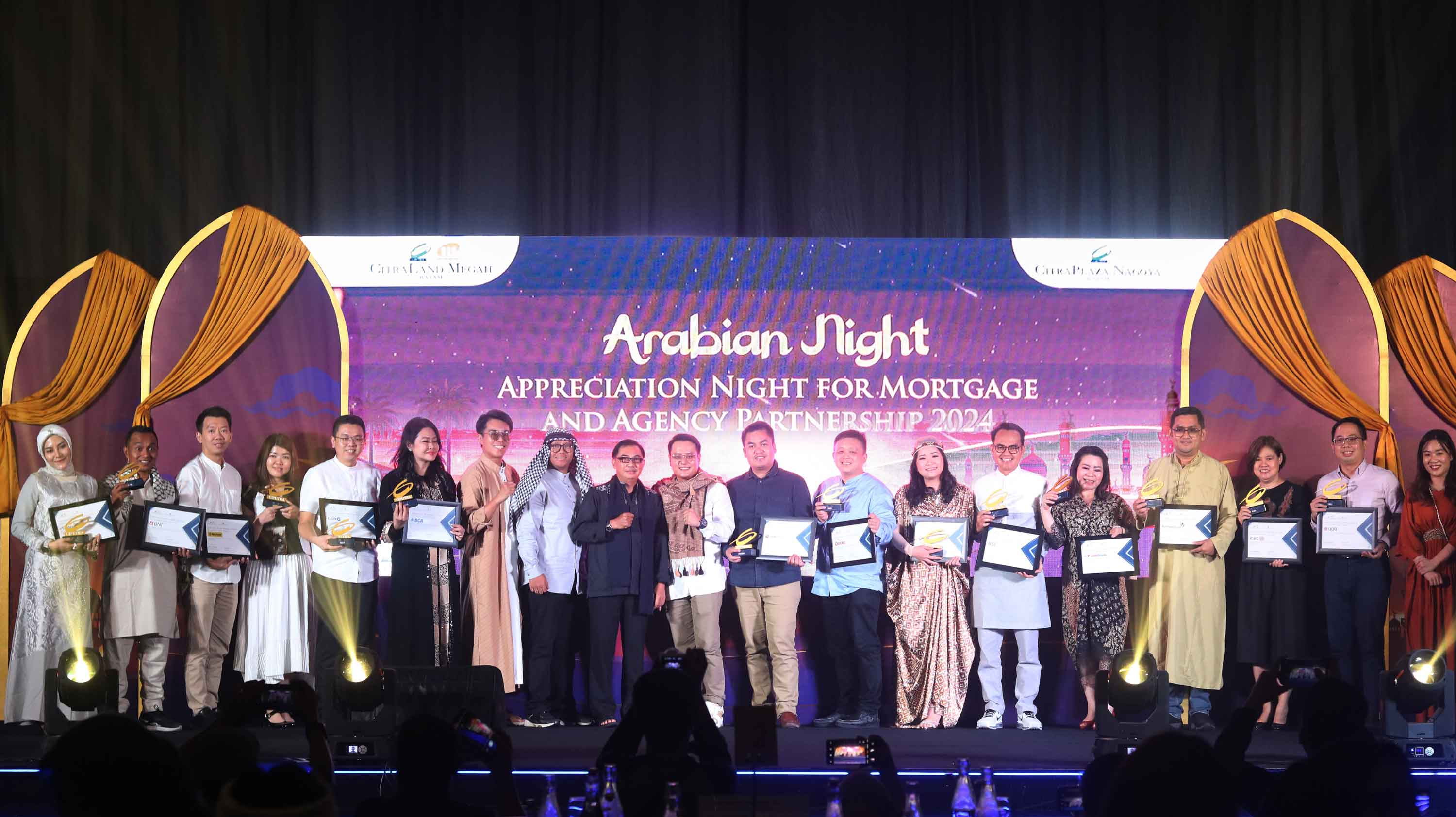 Photo Arabian Night
